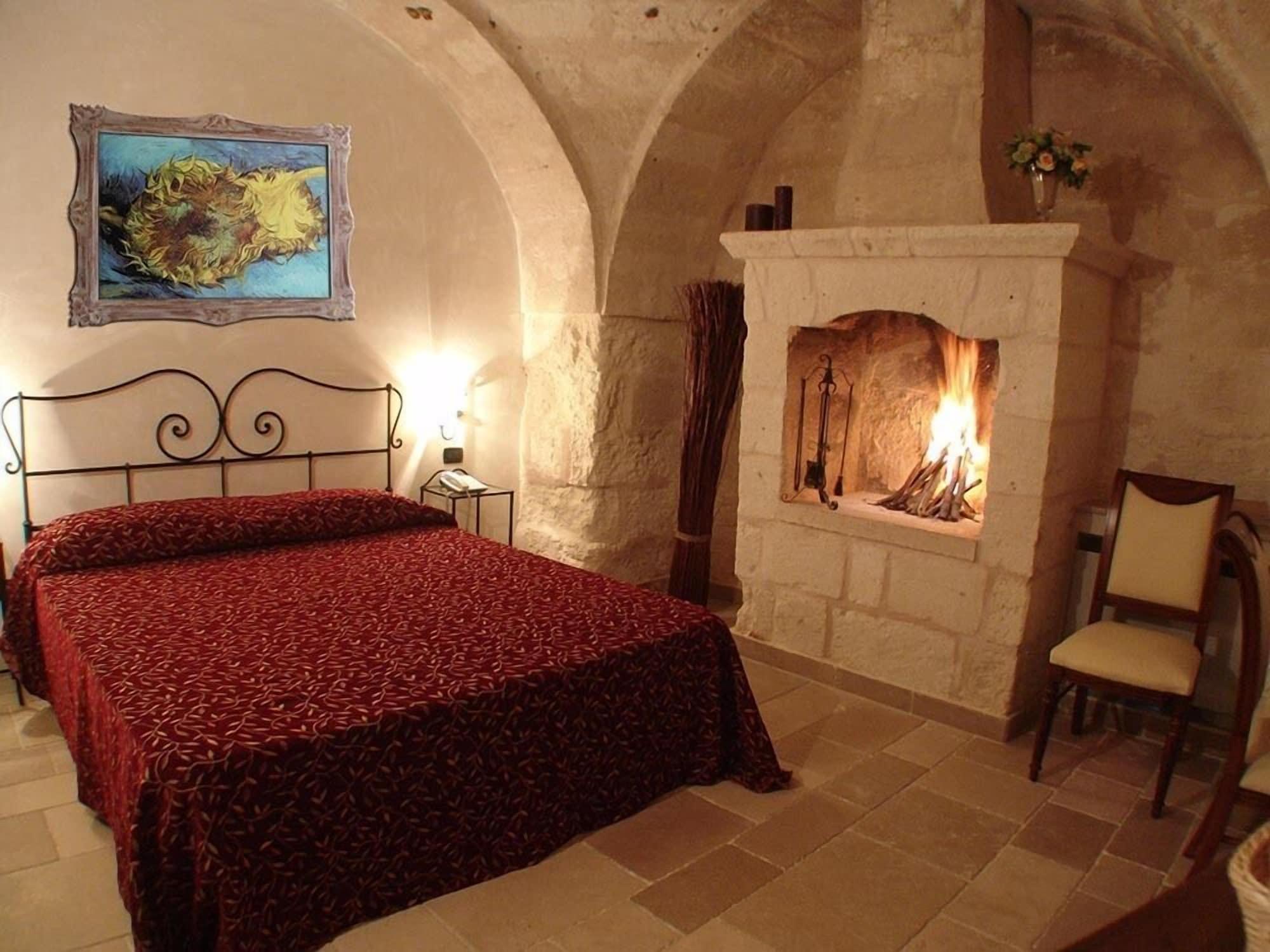 Hotel Masseria Fortificata Donnaloia Monopoli Ngoại thất bức ảnh