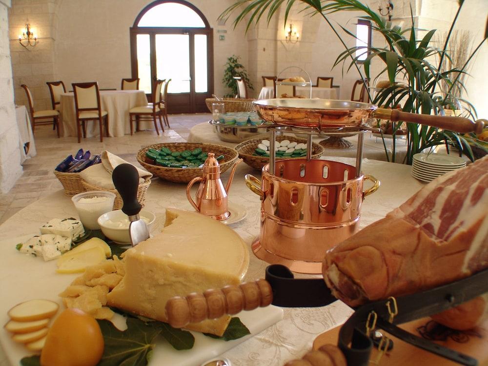Hotel Masseria Fortificata Donnaloia Monopoli Ngoại thất bức ảnh