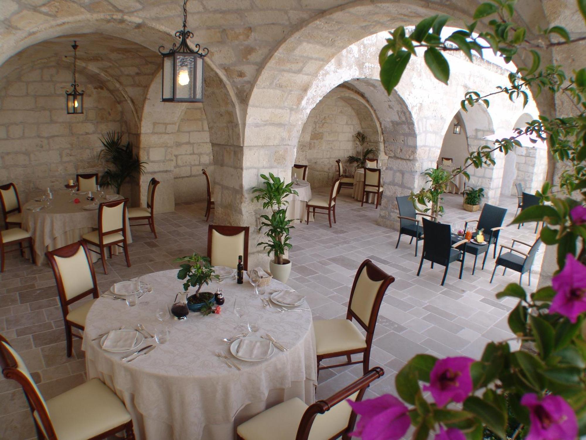 Hotel Masseria Fortificata Donnaloia Monopoli Ngoại thất bức ảnh