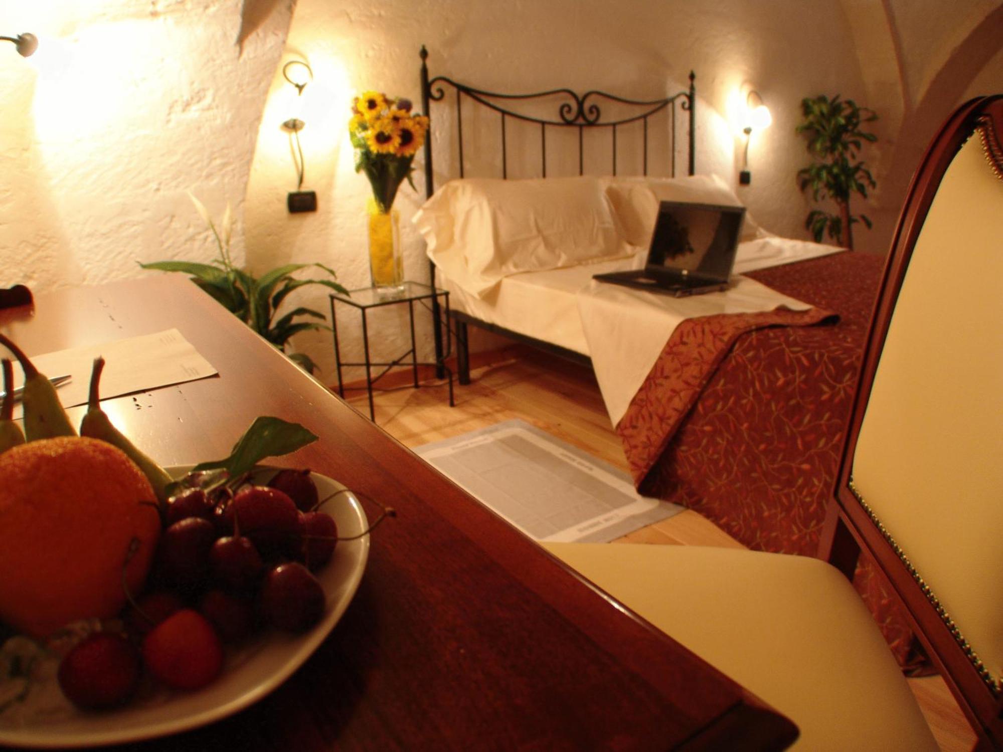 Hotel Masseria Fortificata Donnaloia Monopoli Ngoại thất bức ảnh