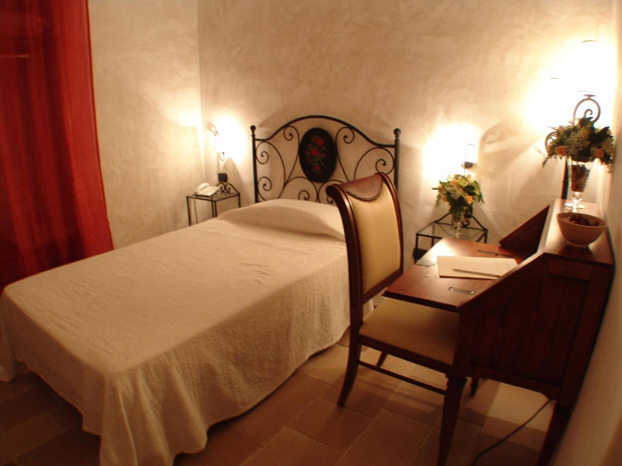Hotel Masseria Fortificata Donnaloia Monopoli Ngoại thất bức ảnh