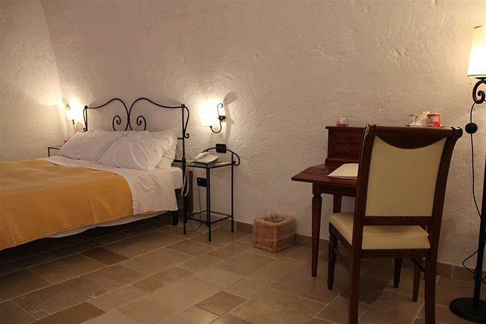 Hotel Masseria Fortificata Donnaloia Monopoli Ngoại thất bức ảnh